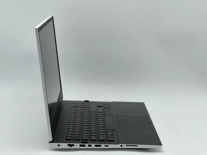 Ноутбук HP Omen 16-b0005dx, i5-11400H, 16 GB, 1440 GB, NVIDIA GeForce RTX 3070, 2560x1440, IPS [SH2602911] БУ - зображення 2