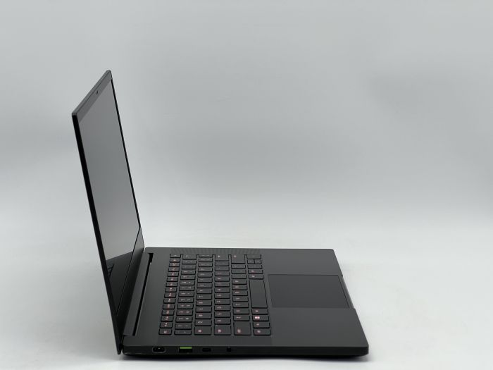 Ноутбук Razer Blade 14 2022 RZ09-0427NEA3, AMD Ryzen 9 6900HX, 16 GB, 960 GB, NVIDIA GeForce RTX 3070 Ti, 2560x1440, IPS [SH25041295] БУ - изображение 2
