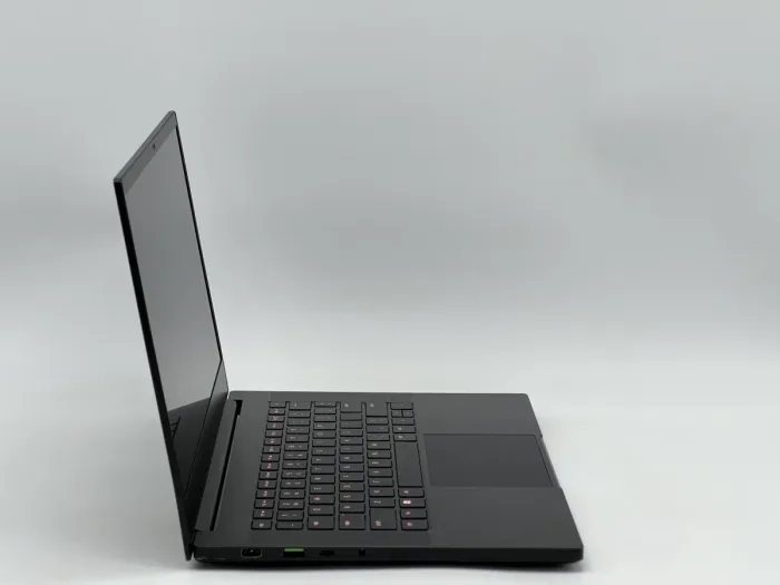 Ноутбук Razer Blade 14 2022 RZ09-0427NEA3, AMD Ryzen 9 6900HX, 16 GB, 960 GB, NVIDIA GeForce RTX 3070 Ti, 2560x1440, IPS [SH25041295] БУ - изображение 2