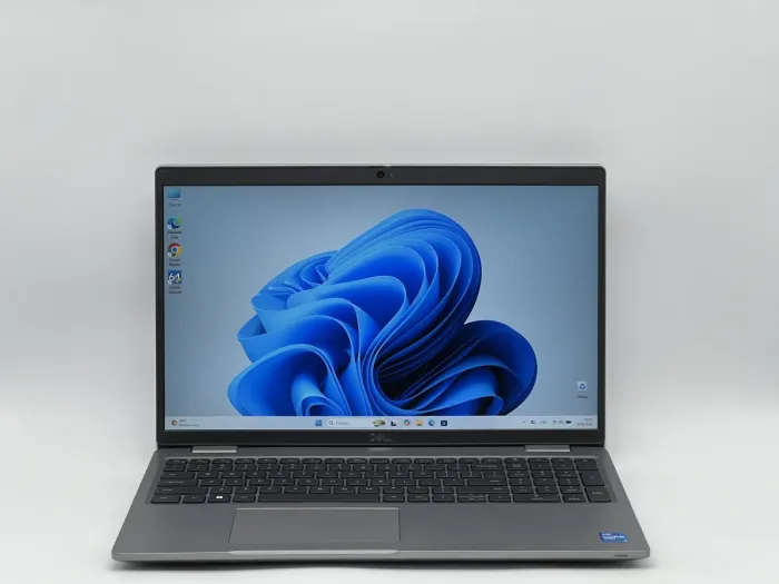 Ноутбук Dell Latitude 5520, i5-1145G7, 16 GB, 240 GB, Intel Iris Xe Graphics, 1920x1080, IPS [SH2606497] БУ - зображення 1