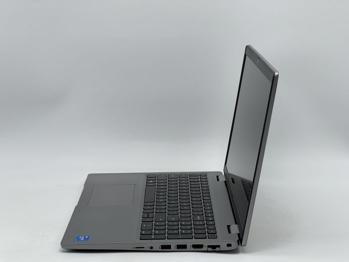 Ноутбук Dell Latitude 5520, i5-1145G7, 16 GB, 240 GB, Intel Iris Xe Graphics, 1920x1080, IPS [SH26071107] БУ - зображення 3