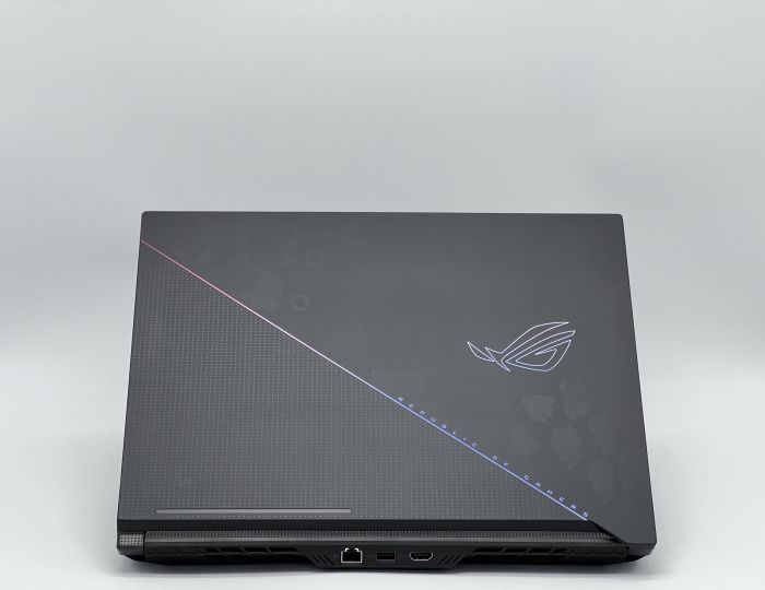 Ноутбук Asus ROG Zephyrus Duo GX650PY, AMD Ryzen 9 7945HX, 32 GB, 960 GB, NVIDIA GeForce RTX 4090, 2560 x 1600, OLED [SH26031123] БУ - изображение 5