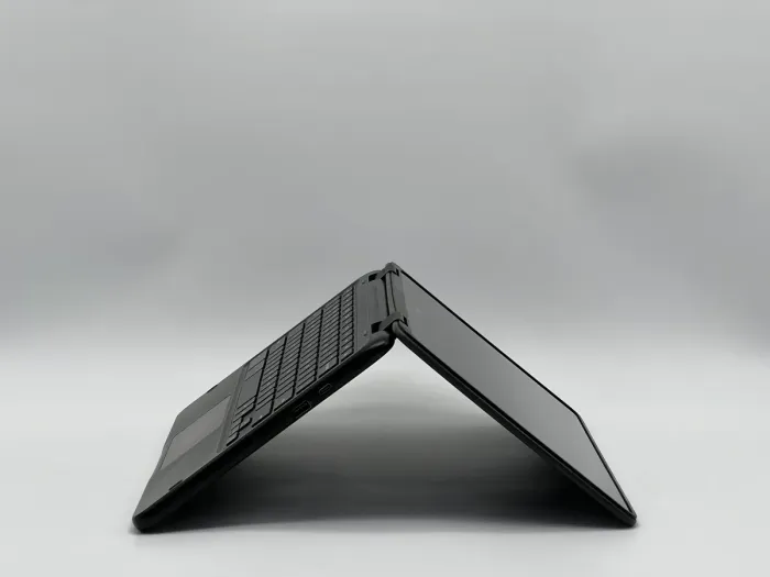 Ноутбук Dell ChromeBook 3100 2-in-1, Intel Celeron N4020, 4 GB, 32 GB, Intel UHD Graphics 600, 1366x768, IPS [IS26021368] БУ - зображення 4
