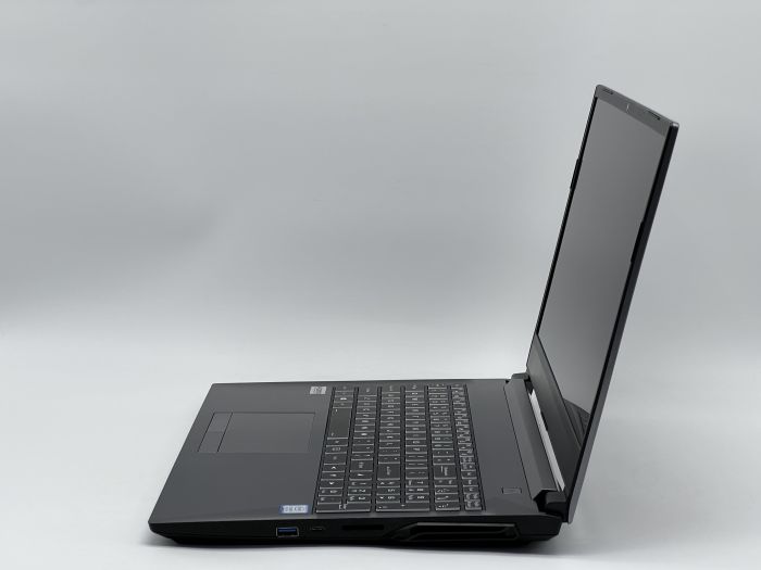 Ноутбук Clevo Sager NH58RH, i5-9300H, 16 GB, 480 GB, NVIDIA GeForce GTX 1050, 1920x1080, IPS [SH26021557] БУ - изображение 3