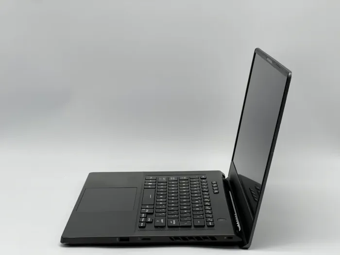 Ноутбук Asus ROG GA503RM-HQ079, AMD Ryzen 7 6800HS, 24 GB, 960 GB, NVIDIA GeForce RTX 3060, 2560x1440, IPS [OX2602627] БУ - зображення 3