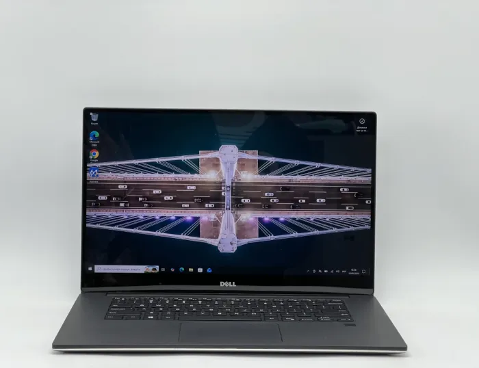 Ноутбук Dell XPS 15 9560, i7-7700HQ, 16 GB, 480 GB, NVIDIA GeForce GTX 1050, 3840x2160, IPS [SH26051060] БУ - зображення 1