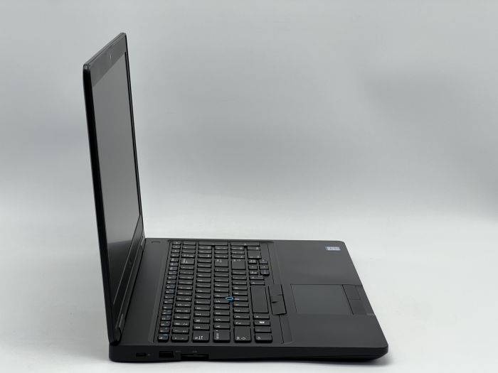 Ноутбук Dell Latitude 5590, i5-7300U, 8 GB, 120 GB, Intel HD Graphics 620, 1366x768, TN [SH2605887] БУ - изображение 2