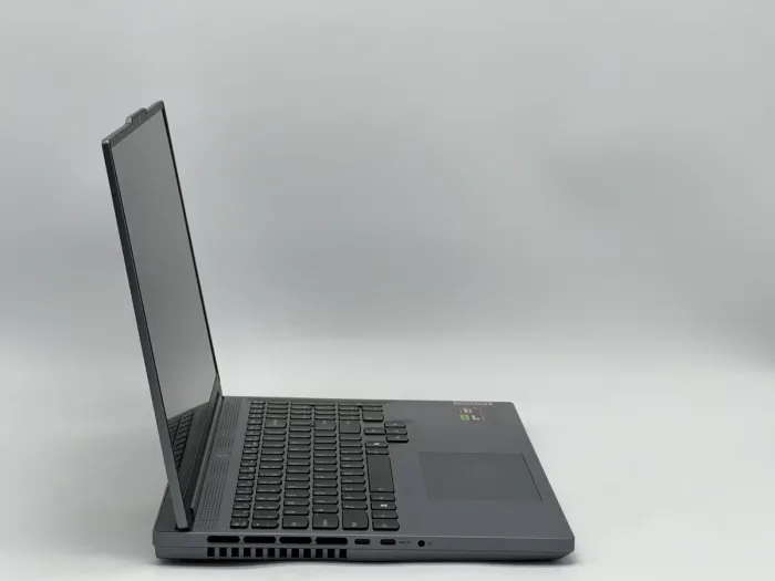 Ноутбук Lenovo Legion Slim 5 16AHPS, AMD Ryzen 7 8845HS, 16 GB, 960 GB, NVIDIA GeForce RTX 4070, 2560x1600, IPS [SH2603694] БУ - зображення 3