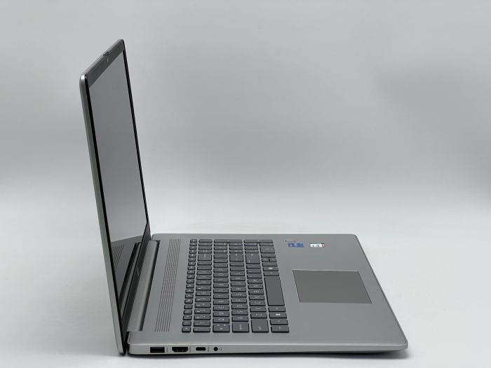 Ноутбук HP Laptop 17-c3000, I5-1334U, 16 GB, 240 GB, Intel UHD Graphics, 1600x900, TN [SH2603324] БУ - изображение 2