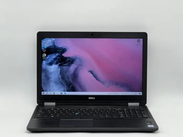 Ноутбук Dell Latitude E5570, i5-6300U, 8 GB, 240 GB, Intel HD Graphics 520, 1366x768, TN [SH2604548] БУ - зображення 1