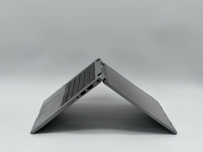 Ноутбук Dell Latitude 5320 2-in-1, i7-1185G7, 16 GB, 240 GB, Intel Iris Xe Graphics, 1920x1080, IPS [SH26031372] БУ - зображення 4