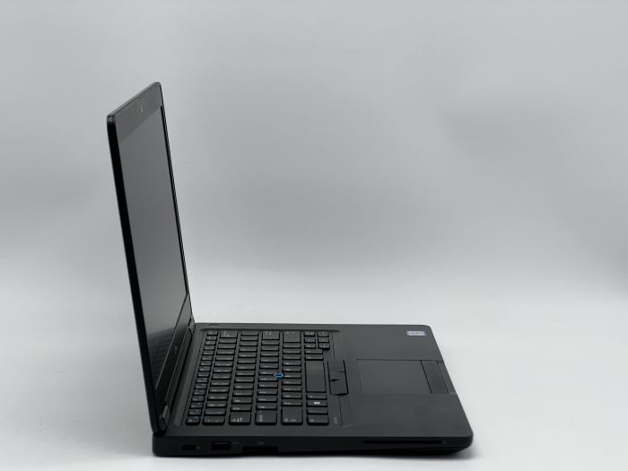 Ноутбук Dell Latitude 5480, i5-6300U, 16 GB, 240 GB, Intel HD Graphics 520, 1366x768, TN [SH2604544] БУ - изображение 2