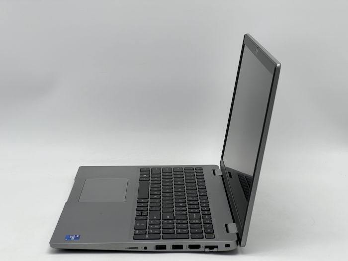 Ноутбук Dell Latitude 5520, i7-1185G7, 16 GB, 240 GB, Intel Iris Xe Graphics, 1920x1080, IPS [SH2607278] БУ - зображення 3