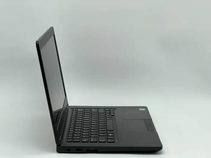 Ноутбук Dell Latitude 5480, i5-7300HQ, 8 GB, 240 GB, Intel HD Graphics 630, 1366x768, TN [SH2604649] БУ - изображение 2