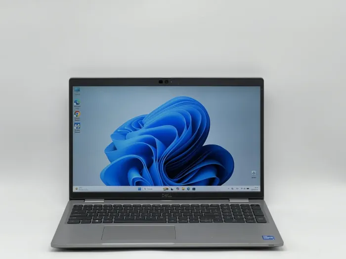 Ноутбук Dell Latitude 5520, i5-1145G7, 16 GB, 240 GB, Intel Iris Xe Graphics, 1920x1080, IPS [SH26051027] БУ - зображення 1
