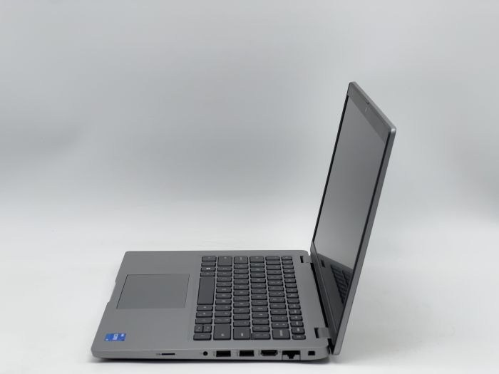 Ноутбук Dell Latitude 5430, i5-1235U, 16 GB, 240 GB, Intel® Iris® Xe Graphics, 1920x1080, IPS [SH2606498] БУ - зображення 3