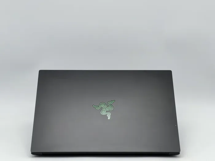 Ноутбук Razer Blade 14 RZ09-0427NEA3, AMD Ryzen 9 6900HX, 16 GB, 960 GB, NVIDIA GeForce RTX 3070 Ti, 2560x1440, IPS [SH25041274] БУ - зображення 4