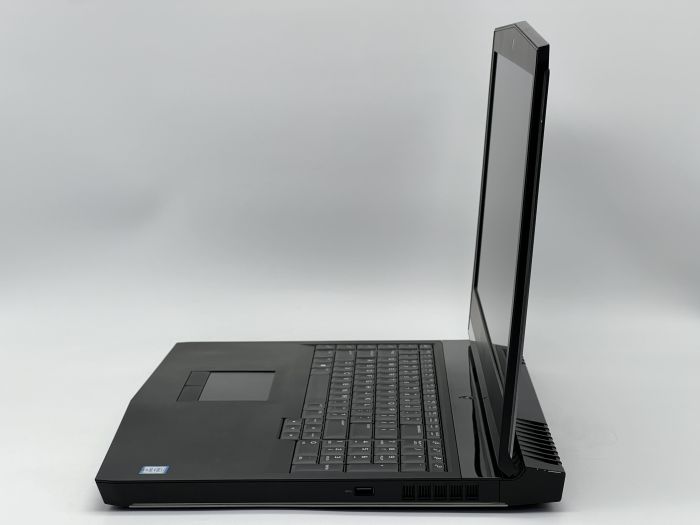Ноутбук Dell Alienware 17 R4, i7-6820HK, 16 GB, 240 GB, NVIDIA GeForce GTX 1080, 1000 GB, 2560x1440, TN [SH2605892] БУ - зображення 3