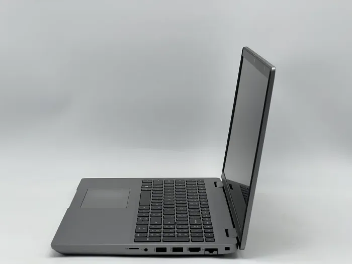 Ноутбук Dell Latitude 5521, i5-11400H, 16 GB, 240 GB, Intel UHD Graphics, 1920x1080, IPS [SH25121542] БУ - зображення 3