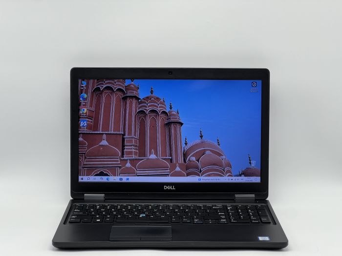 Ноутбук Dell Latitude 5590, i5-7300U, 8 GB, 120 GB, Intel HD Graphics 620, 1366x768, TN [SH2606964] БУ - изображение 1