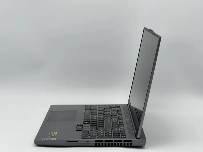 Ноутбук Lenovo Legion Slim 5 16AHPS, AMD Ryzen 7 8845HS, 16 GB, 960 GB, NVIDIA GeForce RTX 4070, 2560x1600, IPS [SH2603694] БУ - зображення 2