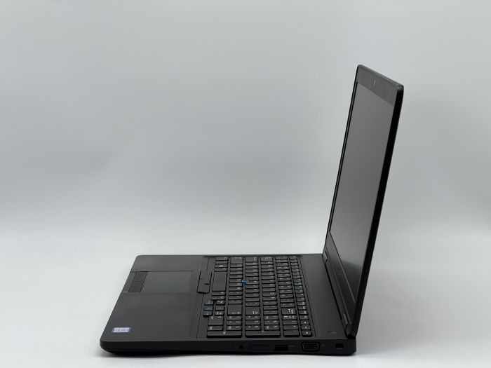 Ноутбук Dell Latitude 5590, i5-7300U, 8 GB, 120 GB, Intel HD Graphics 620, 1366x768, TN [SH2605897] БУ - изображение 3