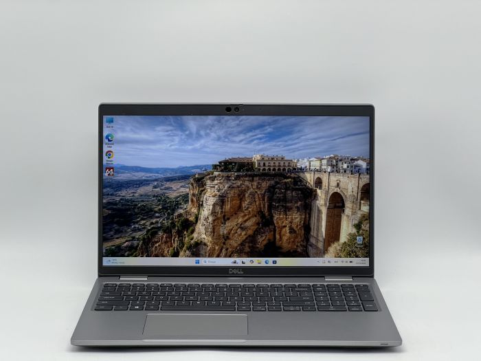 Ноутбук Dell Latitude 5520, i5-1145G7, 16 GB, 240 GB, Intel Iris Xe Graphics, 1920x1080, IPS [SH25121327] БУ - зображення 1