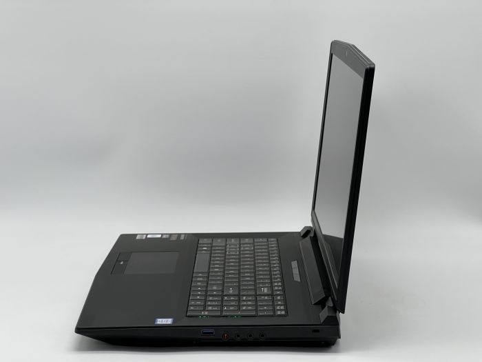 Ноутбук Sager X95 P770DM, i7-6700K, 16 GB, 240 GB, NVIDIA GeForce GTX 980M, 500 GB, 1920x1080, IPS [SH26061136] БУ - изображение 3