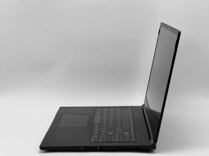 Ноутбук Maingear Vector Pro 17 MG-VCP17I-3070, i7-11800H, 16 GB, 960 GB, NVIDIA GeForce RTX 3070, 1920x1080, IPS [SH2510789] БУ - изображение 2