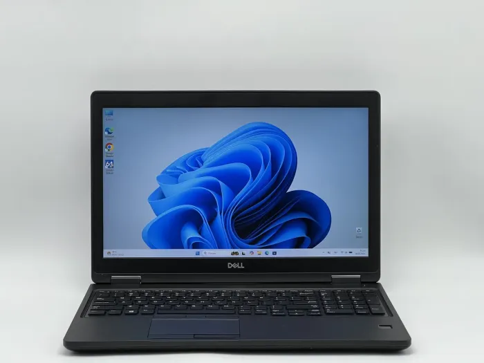 Ноутбук Dell Latitude 5590, i7-8650U, 16 GB, 240 GB, Intel UHD 620, 1920x1080, IPS [SH2602084] БУ - зображення 1