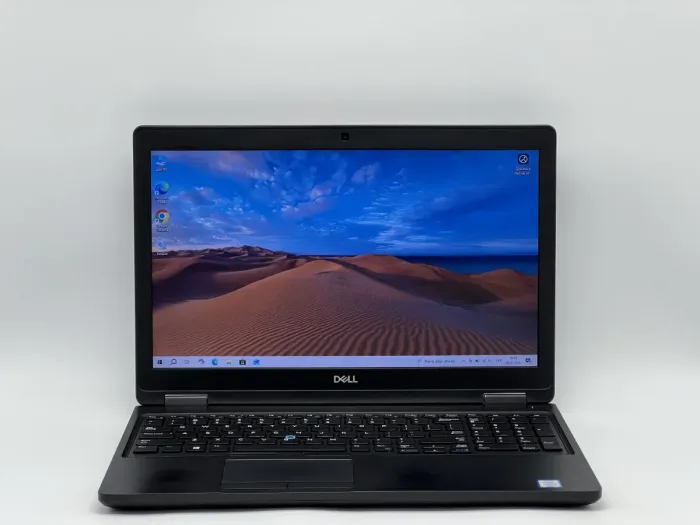 Ноутбук Dell Latitude 5590, i5-7300U, 8 GB, 120 GB, Intel HD Graphics 620, 1366x768, TN [SH2605887] БУ - зображення 1