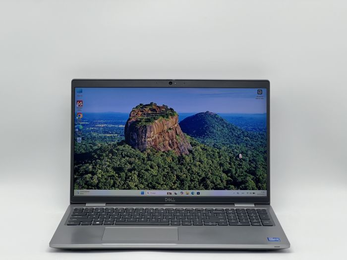 Ноутбук Dell Latitude 5520, i7-1185G7, 16 GB, 240 GB, Intel Iris Xe Graphics, 1920x1080, IPS [SH2602006] БУ - изображение 1